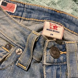 PRICE DROPPED Women’s True Religion Flare Jeans